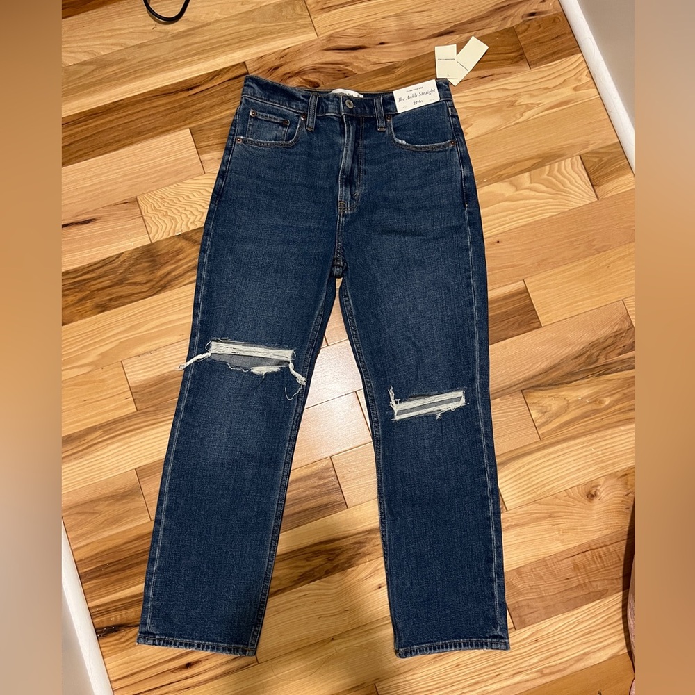 Abercrombie & Fitch Dark Blue Ankle Straight Jeans